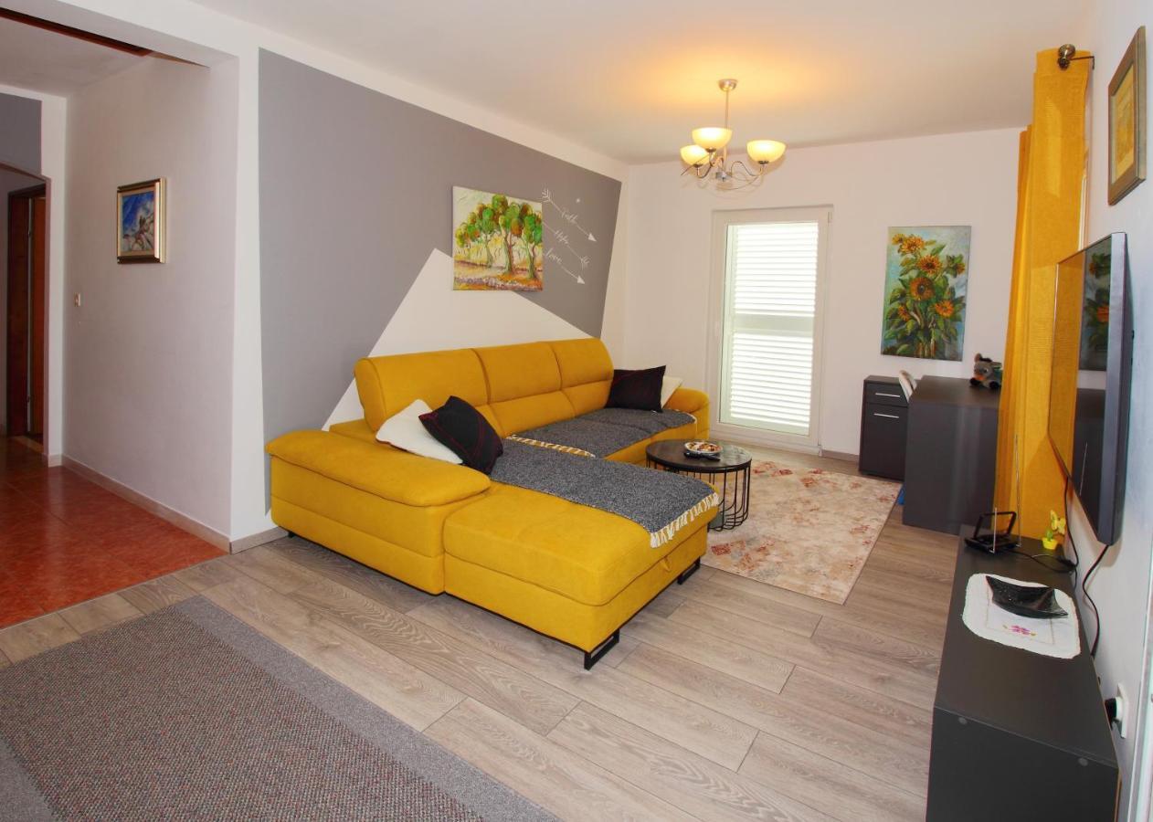 Apartment Marita Чилипи Экстерьер фото