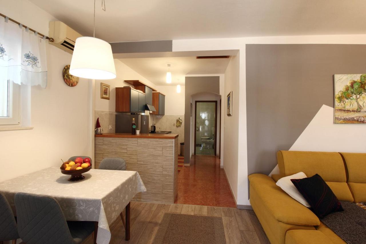 Apartment Marita Чилипи Экстерьер фото